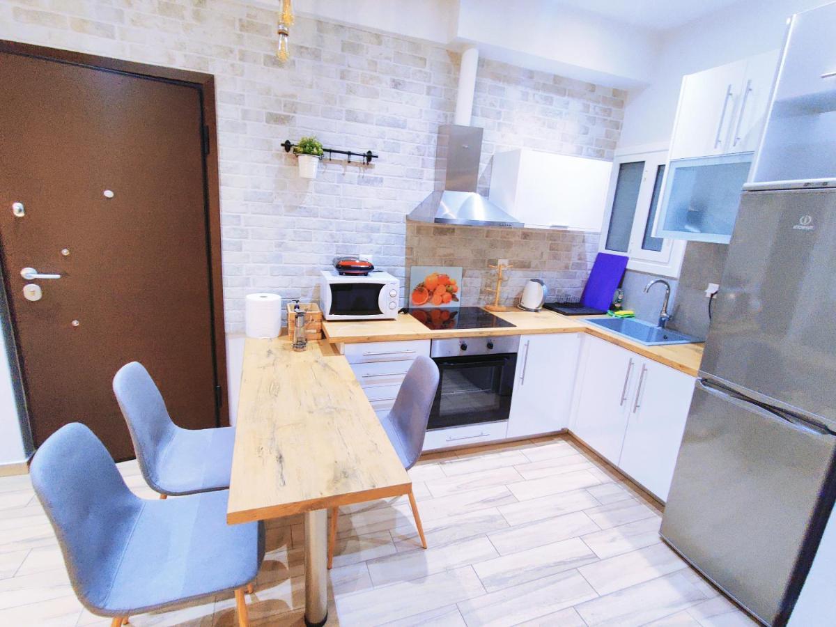 Wsd Luxury Stylish 2Bedroom Apartment With Blacony 1' To Metro Athen Exterior foto