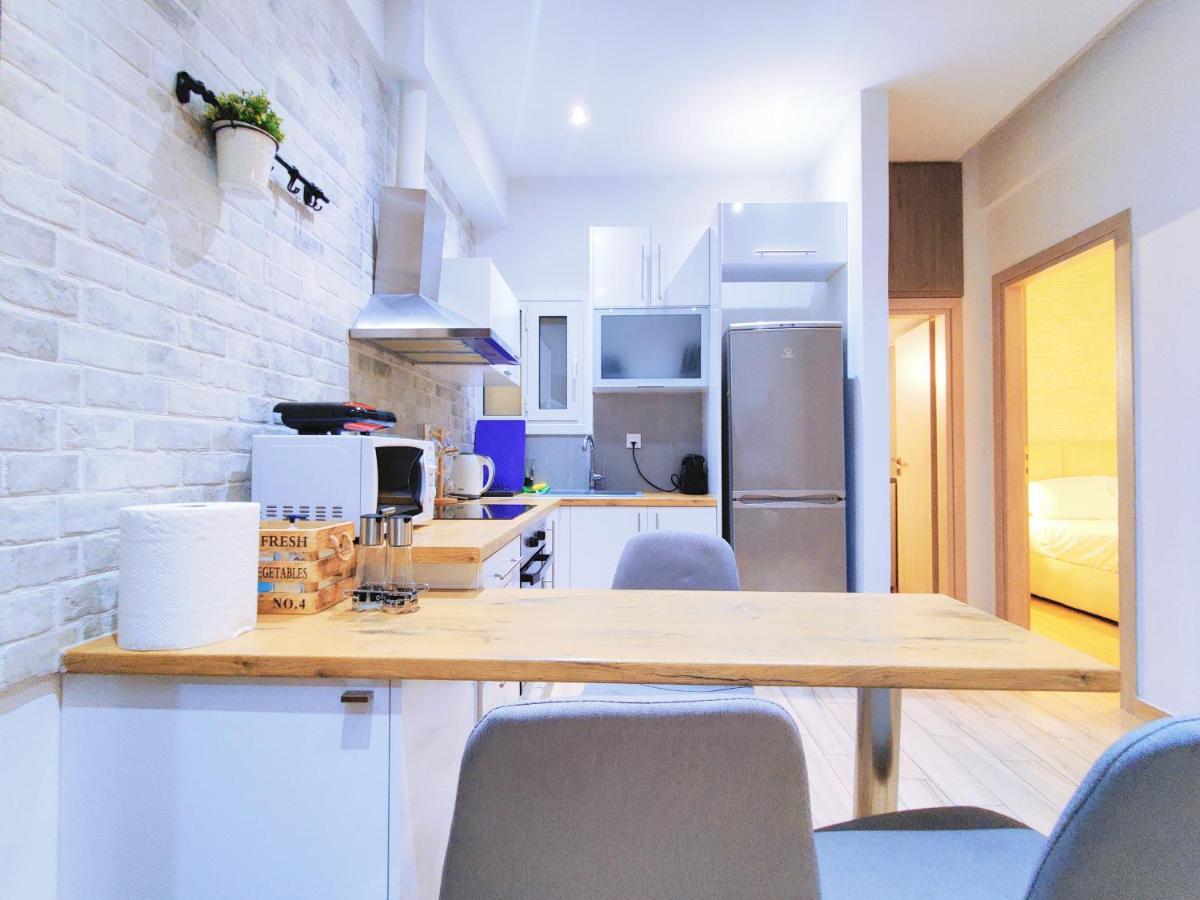Wsd Luxury Stylish 2Bedroom Apartment With Blacony 1' To Metro Athen Exterior foto
